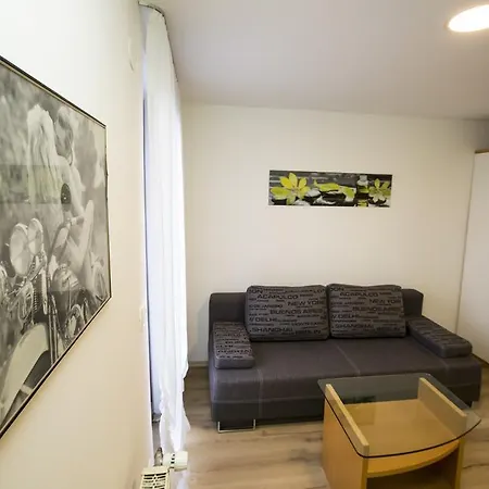 House Klemencic Nyaraló *