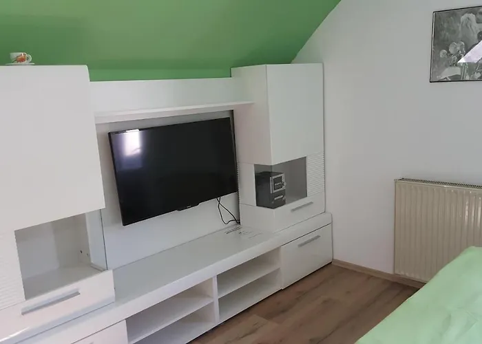 Semesterbostad House Klemencic